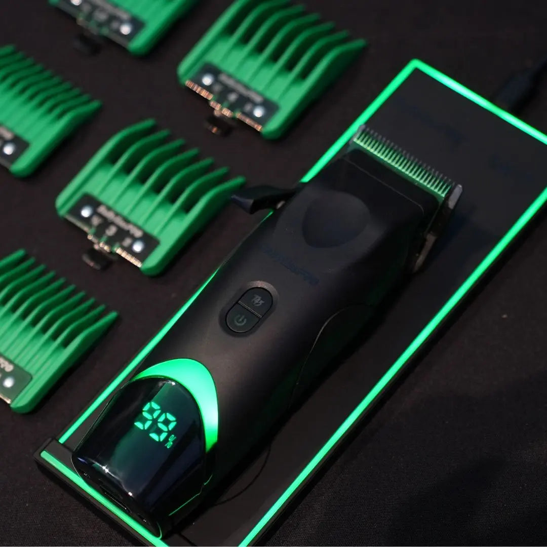 Combo Babyliss + Tomb45: Clipper, Trimmer y Base de Carga Profesional
